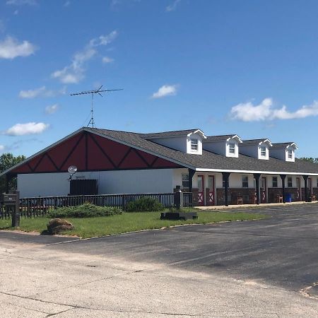 Exxon Quik Stop & Motel Wausaukee Екстериор снимка