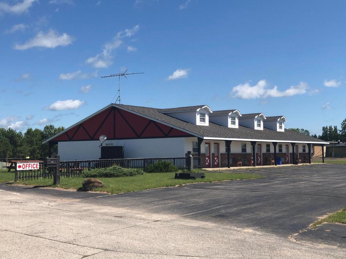 Exxon Quik Stop & Motel Wausaukee Екстериор снимка