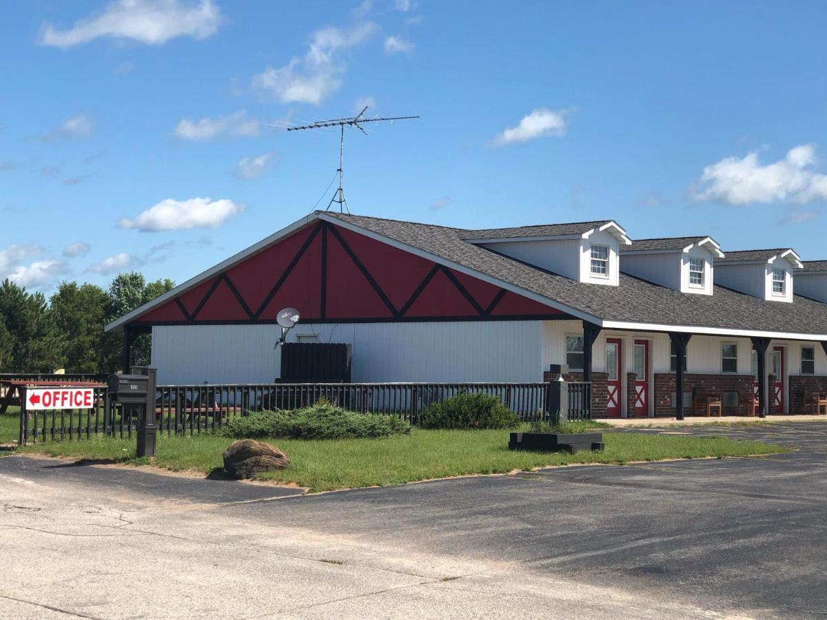 Exxon Quik Stop & Motel Wausaukee Екстериор снимка
